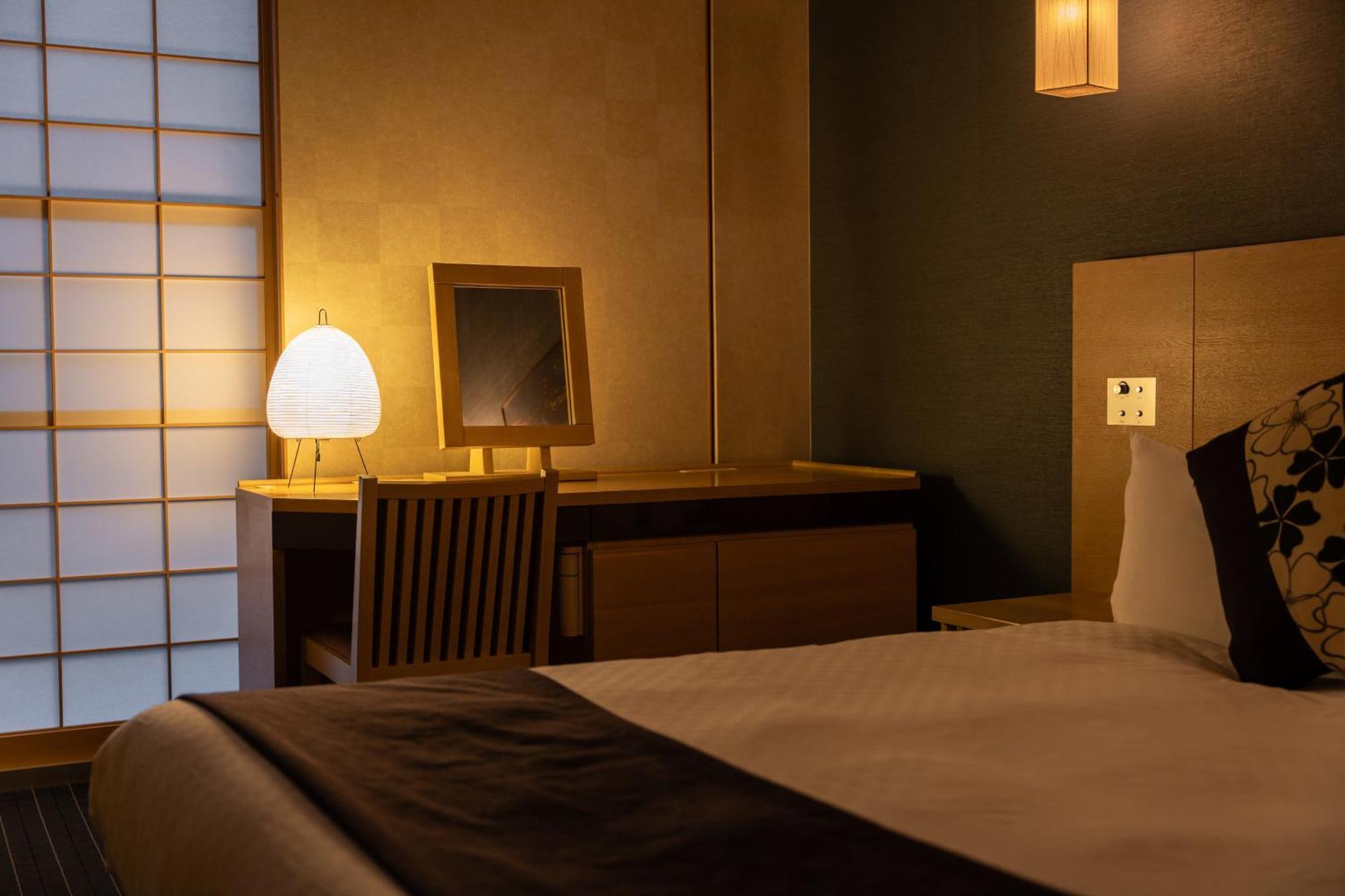 Hotel Vista Premio Kyoto Kawaramachi St Rum bild